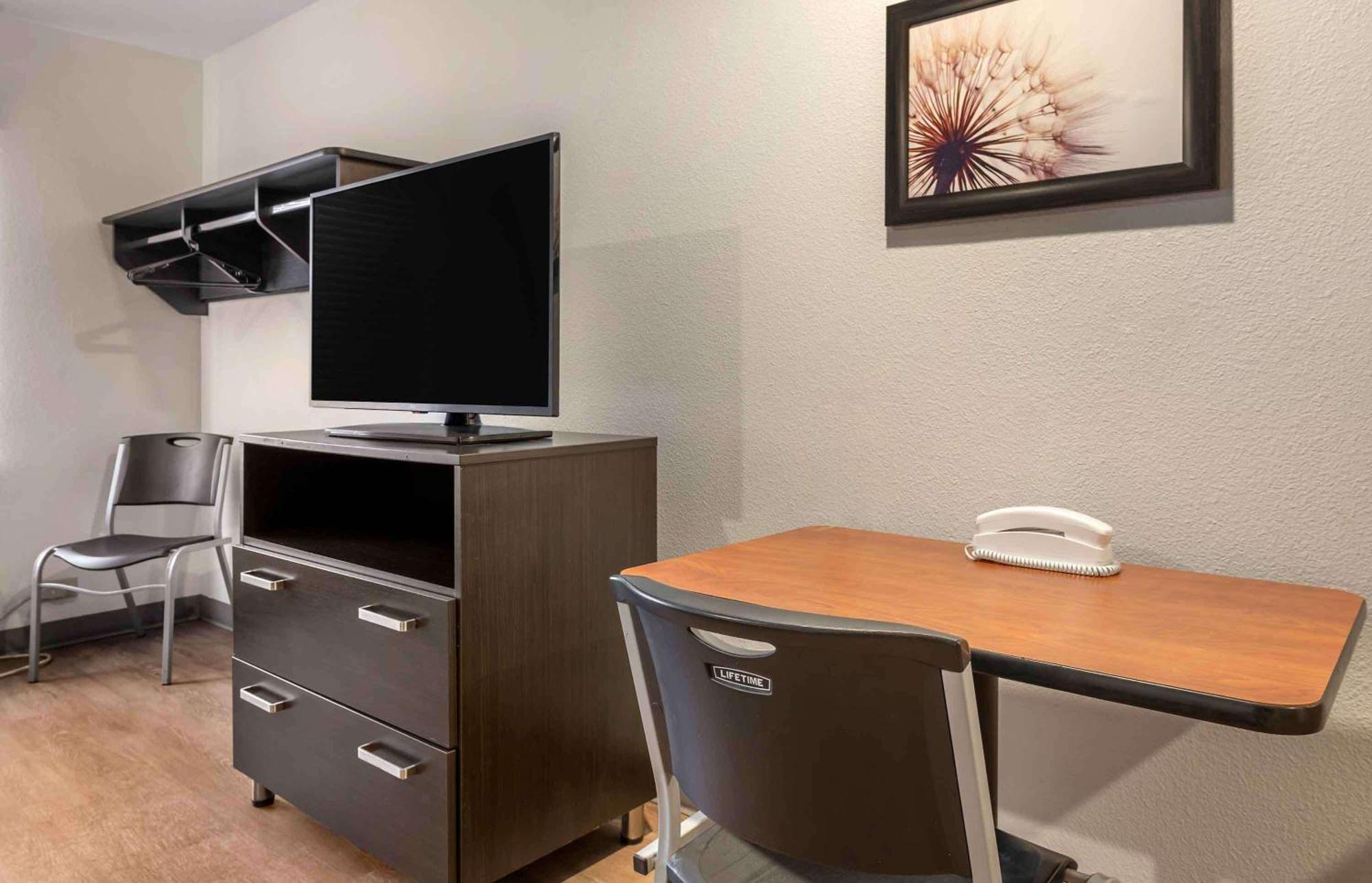 Extended Stay America Select Suites - Indianapolis - West Avon Экстерьер фото